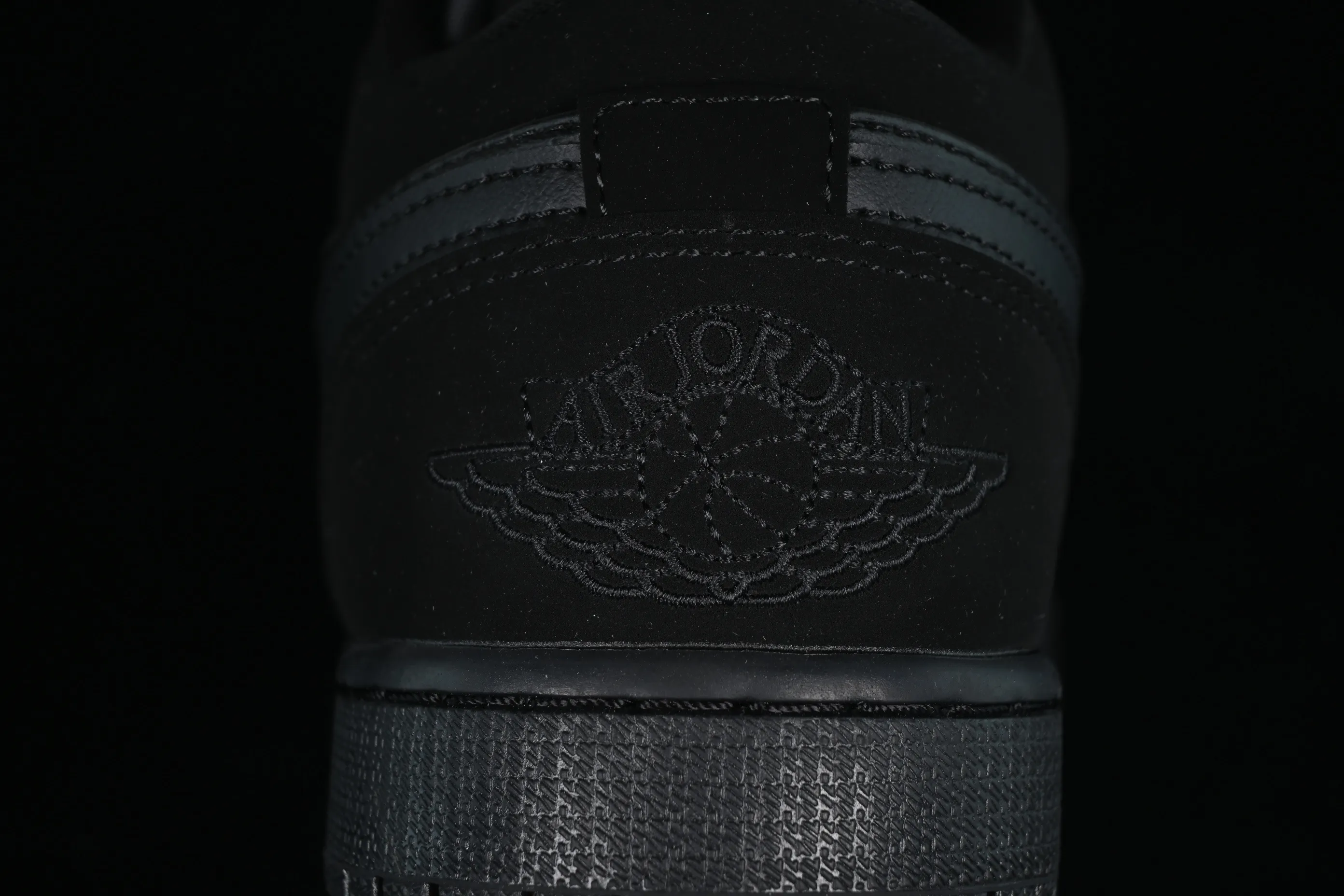 All categories Air Jordan Jordan series basketball shoes Air Jordan 1 Low Z version Air Jordan 1 Low OG "All Black" AJ1 Joe 1 all black low-top cultural casual sneakers 553558-025